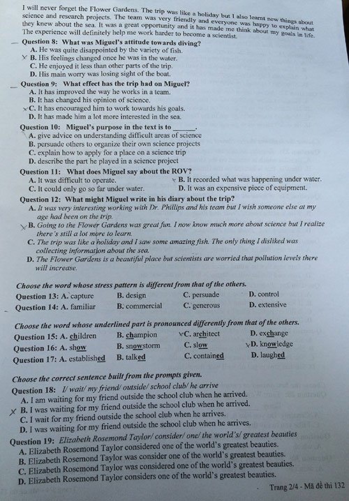 Đề tuyển sinh vào lớp 10 môn tiếng Anh năm học 2015-2016 trường THPT Chuyên Sư Phạm, Hà Nội Đề thi vào lớp 10 môn tiếng Anh trường THPT Chuyên Sư Phạm