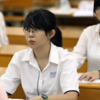 Đề thi chọn học sinh giỏi môn Lịch sử lớp 9 huyện Vĩnh Tường, Vĩnh Phúc năm 2013 - 2014