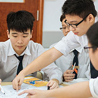 Đề kiểm tra 45 phút tiết 8 môn Vật lý lớp 6 trường THCS Xuân Giang