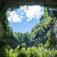 Học Tiếng Anh qua video: The World's Biggest Cave (Hang động Sơn Đoòng)