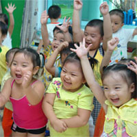 Giáo án lớp chồi đề tài Bé yêu cả nhà