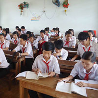 Tổng hợp đề thi thử học sinh giỏi lớp 8 môn Toán năm 2013