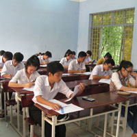 Đề kiểm tra giữa học kì 1 môn Toán lớp 10 năm học 2015 - 2016 trường THPT Thống Nhất A, Đồng Nai