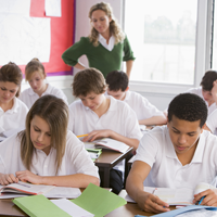 Đề thi chọn học sinh giỏi môn tiếng Anh lớp 6 huyện Phù Ninh, Phú Thọ năm học 2014 - 2015