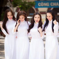 Đề thi chọn đội tuyển học sinh giỏi môn tiếng Anh lớp 10 trường THPT Liễn Sơn, Vĩnh Phúc năm học 2014 - 2015