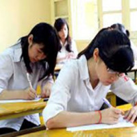 Đề kiểm tra định kì kì 1 môn Ngữ Văn lớp 9 năm 2013-2014 Trường THCS Văn Phong, Cát Hải