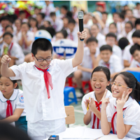 Đề thi học sinh giỏi Tiếng Anh Lớp 6 năm học 2014 - 2015, thành phố Vĩnh Yên