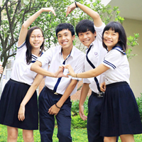 Đề thi học sinh giỏi môn tiếng Anh lớp 8 trường THCS Dĩnh Kế, Bắc Giang năm học 2015 - 2016