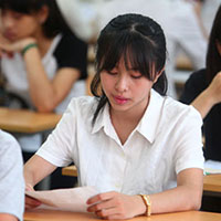 Đề thi thử THPT Quốc gia môn Tiếng Anh năm 2016 trường THPT Phạm Công Bình, Vĩnh Phúc