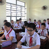 Đề kiểm tra học kì 1 môn Vật lý lớp 7 năm học 2015 - 2016 trường TH&THCS Hương Nguyên, Thừa Thiên Huế