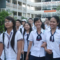 Đề kiểm tra học kì 1 môn Ngữ văn lớp 8 năm học 2015 - 2016 trường TH&THCS Bãi Thơm, Kiên Giang