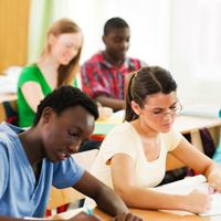 Đề thi chọn học sinh giỏi môn tiếng Anh lớp 9 trường THCS Tam Hưng, Hà Nội năm học 2015 - 2016