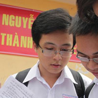 Đề thi cuối học kỳ 1 môn Tiếng Anh lớp 12 năm học 2015 - 2016