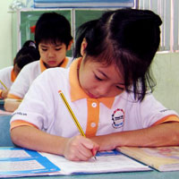 Đề thi IOE Tiếng Anh lớp 5 vòng 13 năm học 2015 - 2016