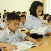 Đề kiểm tra cuối học kì 1 môn Lịch sử - Địa lý lớp 5 năm học 2015 - 2016 trường Tiểu học Lê Đồng, Phú Thọ