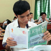 Đề thi học kì 1 môn Lịch sử lớp 12 trường THPT Bắc Thăng Long, Hà Nội năm học 2015 - 2016