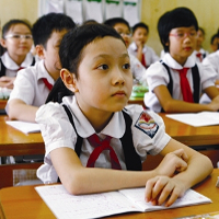 Đề thi cuối kì 1 môn Toán lớp 5 năm 2013 - 2014 Trường TH Trần Hưng Đạo