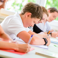 Đề thi học kỳ 1 môn tiếng Anh lớp 5 trường Tiểu học Đoàn Thị Nghiệp, Tiền Giang năm học 2015 - 2016 có file nghe và đáp án