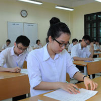 Đề thi học kì 1 môn Toán lớp 12 tỉnh Quảng Nam năm học 2015 - 2016