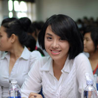 Đề thi thử THPT Quốc gia môn Lịch sử lần 1 năm 2016 trường THPT Yên Lạc 2, Vĩnh Phúc