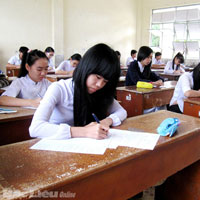 Đề thi thử THPT Quốc gia môn Ngữ văn lần 1 năm 2016 trường THPT Ngô Sĩ Liên, Bắc Giang