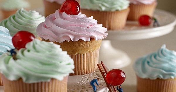 ngày lễ tình nhân Valentine người tặng quà