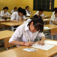 Đề thi khảo sát chất lượng lần 3 môn Ngữ văn lớp 11 trường THPT Quế Võ 1, Bắc Ninh năm học 2015 - 2016