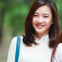 Đề thi học kì 2 môn Tiếng Anh lớp 8 trường THCS Thành Nhân năm 2014