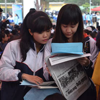 Đề thi thử THPT Quốc gia năm 2016 môn Vật lý trường THPT Chuyên Nguyễn Huệ, Hà Nội (Lần 1)