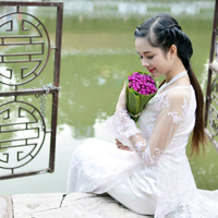 Đề thi giữa kỳ 2 môn Tiếng Anh lớp 7 trường THCS Hồ Tùng Mậu, Hà Nội năm học 2015 - 2016