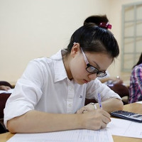 Đề thi thử THPT Quốc gia môn Ngữ văn năm 2016 Trường THPT Hồng Lĩnh, Hà Tĩnh