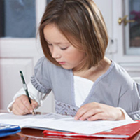 Đề thi cuối kì 2 môn Toán lớp 4 Trường TH Tam Quan Bắc năm 2015