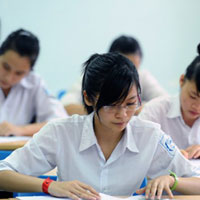 Đề thi học kì 2 môn Lịch sử lớp 11 trường THPT Chuyên Lê Quý Đôn, Bình Định năm học 2014 - 2015