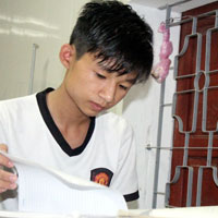 Đề thi giữa học kì 2 lớp 11 môn Tiếng Anh - THPT Trần Nhân Tông năm 2016