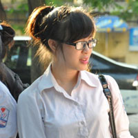 Đề thi giữa học kì 2 lớp 8 môn Tiếng Anh - THCS Hồ Tùng Mậu năm học 2015 - 2016