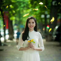 Đề thi thử THPT Quốc gia môn Ngữ văn năm 2016 trường THCS - THPT Đông Du, Đắk Lắk (Lần 2)