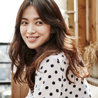 Đề thi học kỳ 2 môn Tiếng Anh lớp 12 Cơ bản trường THPT Quảng La, Quảng Ninh năm học 2015 - 2016