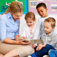 Đề thi học kỳ 2 môn Tiếng Anh lớp 3 năm học 2015 - 2016 theo Giáo trình Let's go 1A