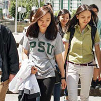 Đề thi học kỳ II môn Tiếng Anh lớp 10 trường THPT Thanh Ba, Phú Thọ năm học 2015 - 2016