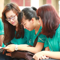 Đề thi học kỳ II môn Tiếng Anh lớp 7 năm học 2014 - 2015 phòng GD - ĐT Hoài Nhơn