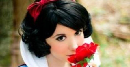 Nhìn cosplay đoán tên công chúa disney 