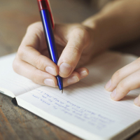 Đề thi IELTS Writing Task 2 ngày 25/6/2016