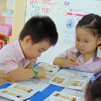 Bài tập Tiếng Anh lớp 3 Unit 8 This Is My Pen