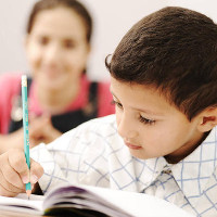 Đề thi khảo sát chất lượng đầu năm môn Toán lớp 4 Trường TH Thanh Tân, Thừa Thiên Huế năm 2014 - 2015