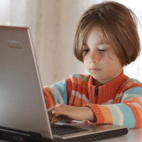 Đề thi Violympic Toán lớp 3 vòng 12 năm 2014 - 2015