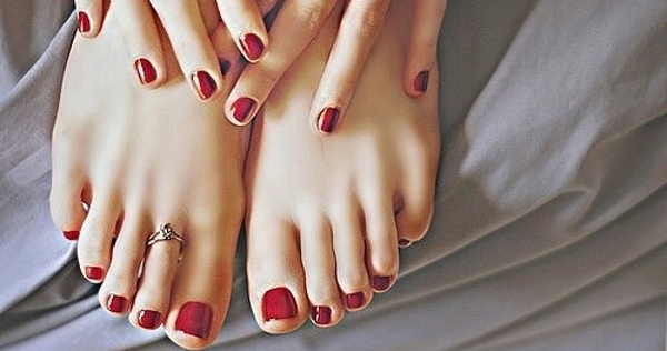 hinh-dang-ngon-chan-nhin-thau-con-nguoi-ban