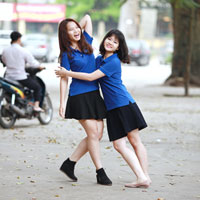 Đề thi chọn lớp khối 10 môn Ngữ văn trường THPT Yên Lạc 2, Vĩnh Phúc năm học 2016 - 2017