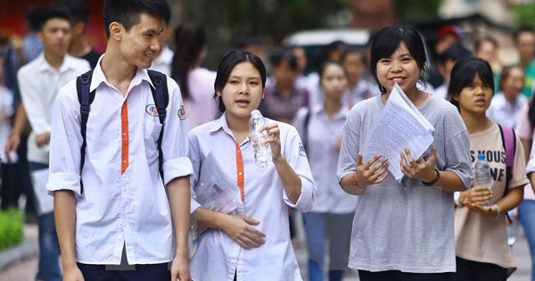 Thi THPT 2017: Sẽ chấm điểm từng môn riêng lẻ trong bài thi tổ hợp Thi THPT 2017: Sẽ chấm điểm từng môn riêng lẻ trong bài thi tổ hợp