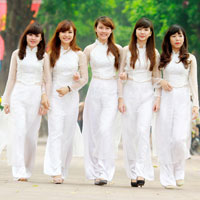 Đề thi học sinh giỏi môn Lịch sử lớp 12 trường THPT Lý Thái Tổ, Bắc Ninh năm học 2016 - 2017