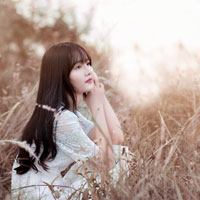 Văn mẫu lớp 8: Giải thích câu ca dao “Dò sông dò biển dễ dò, Nào ai lấy thước mà đo lòng người”